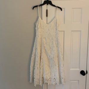 Vera Wang white floral lace midi dress